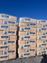 Load image into Gallery viewer, Durgin Crowell Eastern White Pine Shavings